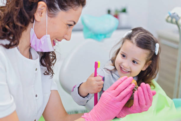 Best Wisdom Tooth Removal  in Newark, TX